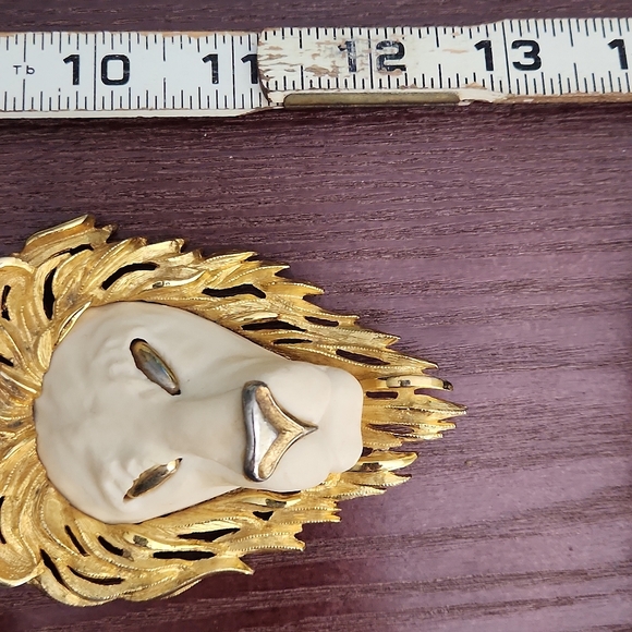 Lion head necklace on gold plated heavy chain. Razza - Picture 2 of 11